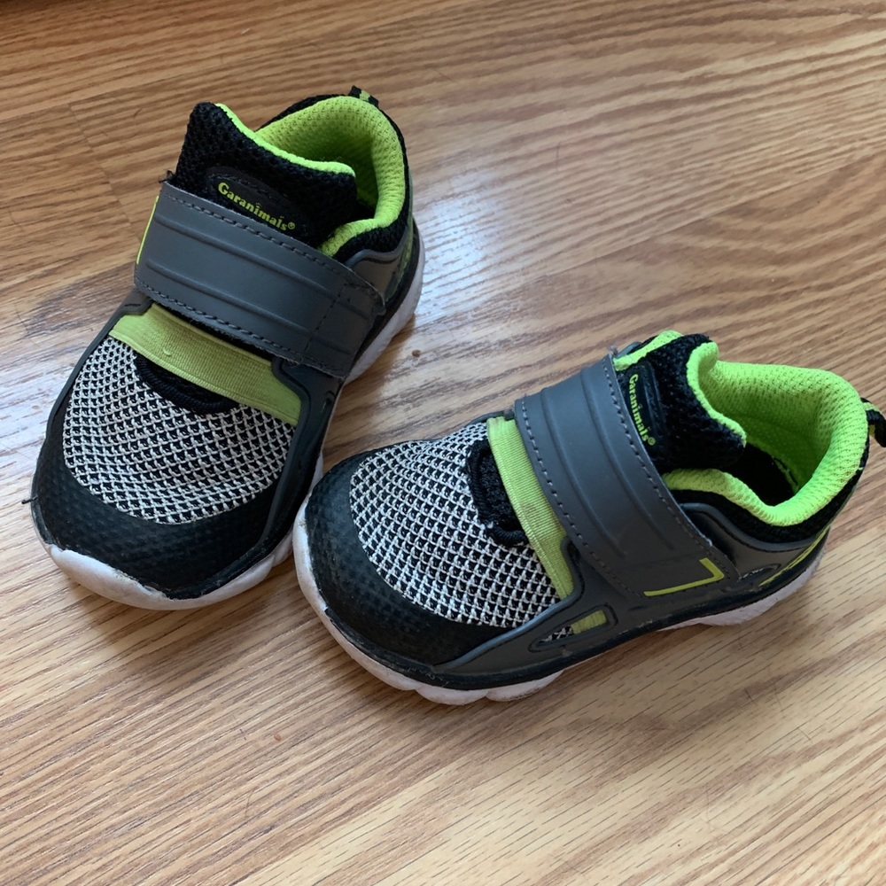 toddler sneakers